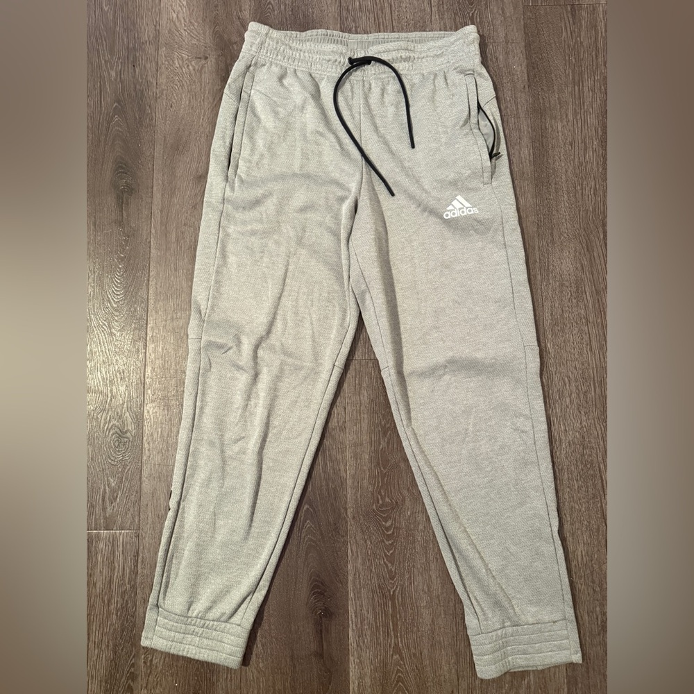 Adidas track suit
Perfect condition 
No flaws